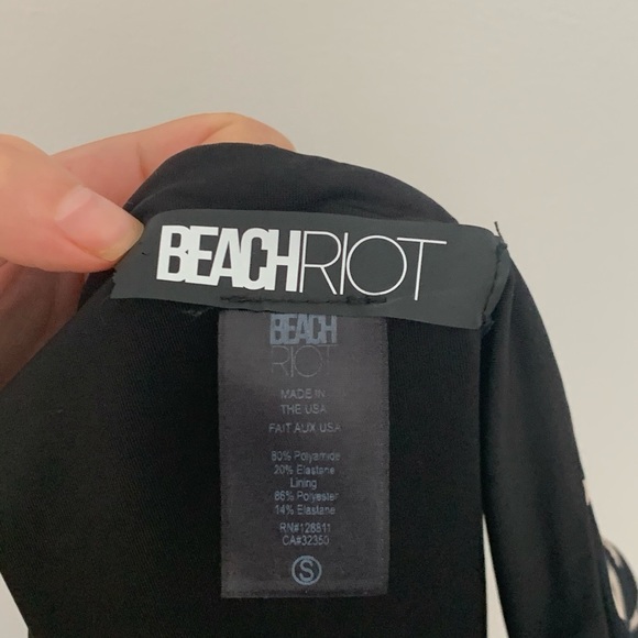 Beach Riot Zebra - Picture 4 of 4